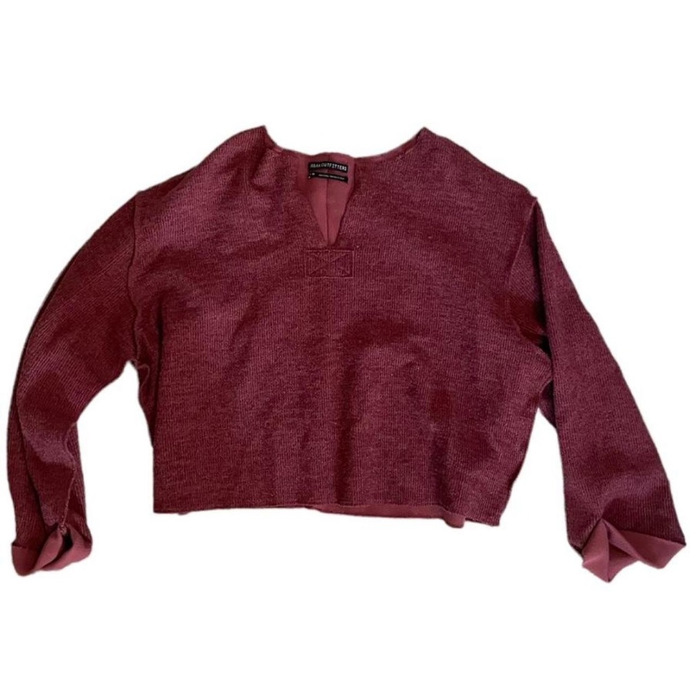 URBAN OUTFITTERS CROPPED SWEATER❤️